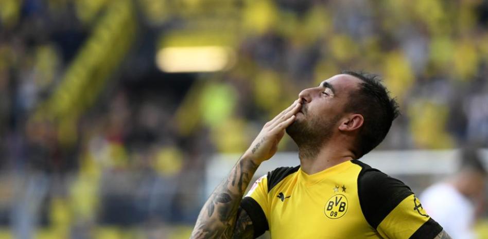 Paco Alcacer llega a la Roja en uno de sus momentos más dulces