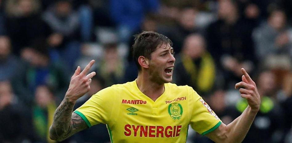 Sin rastro del avión en el que viajaba Emiliano Sala rumbo a Cardiff