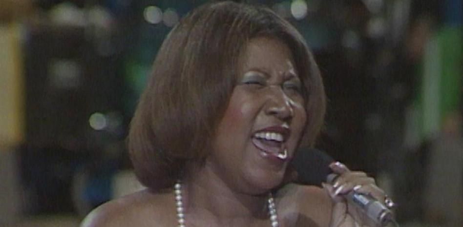 Recuerdos de los Grammy: Cuando Aretha Franklin hizo de Pavarotti