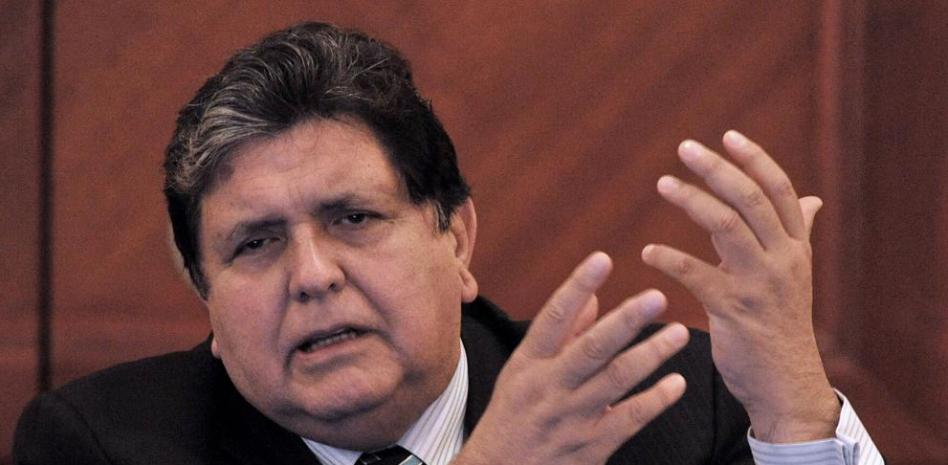 El expresidente de Perú se intenta suicidar