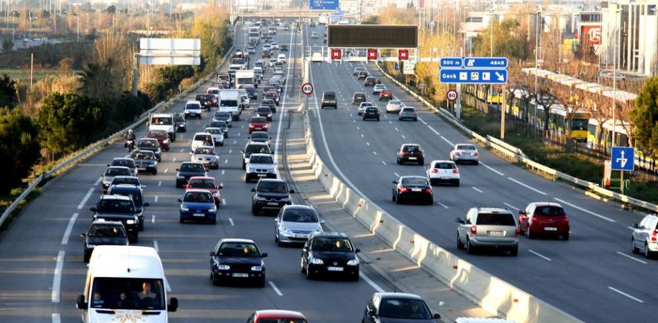 Cómo conducir de forma eficiente a bajas revoluciones y velocidades