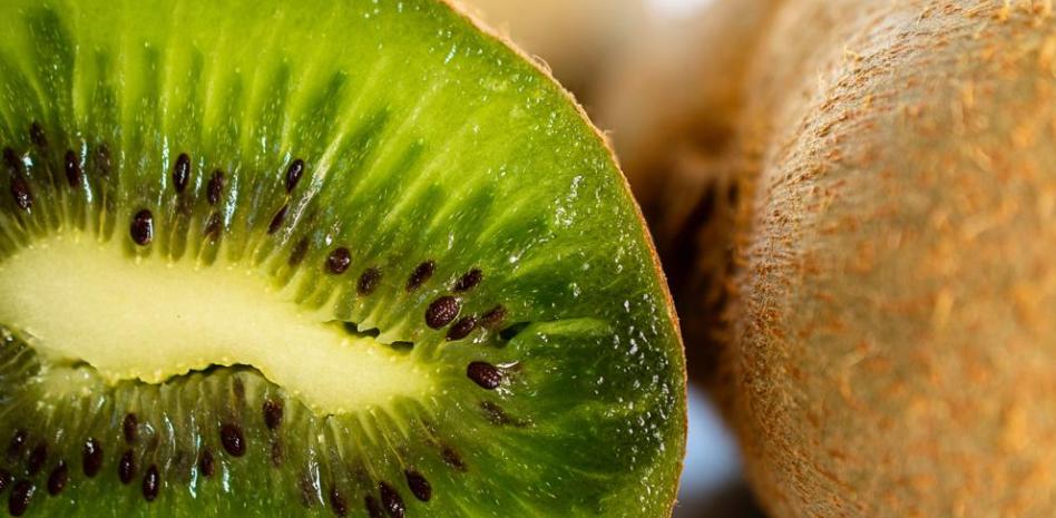 Propiedades y beneficios del Kiwi.