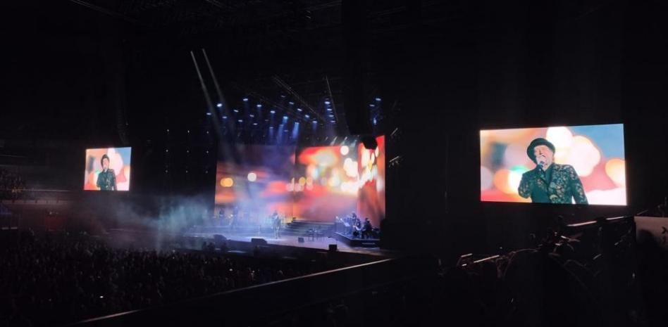 La caída de Joaquín Sabina en el concierto del WiZink Center en Madrid