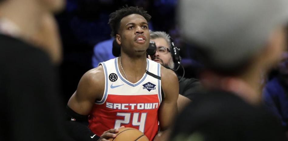 Buddy Hield, mejor triplista de la NBA