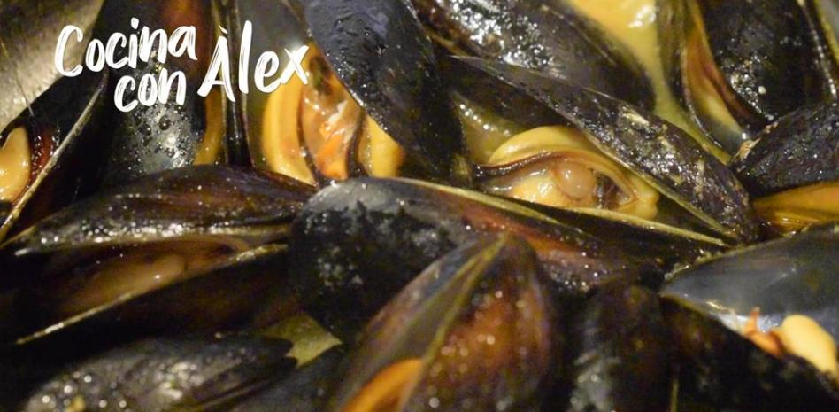 ‘Cocina con Àlex’ estos sabrosos mejillones a la bilbaína