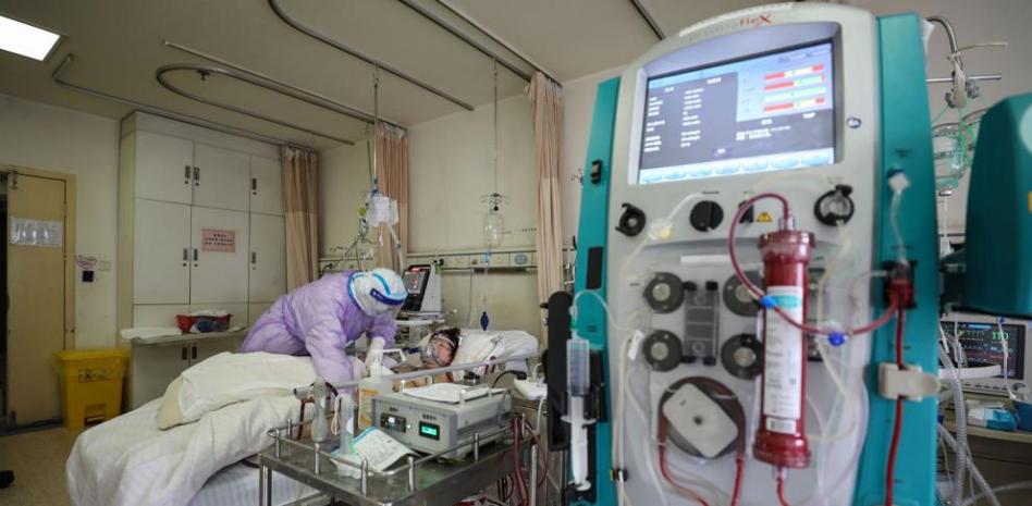 Los síntomas más comunes del coronavirus: tos y fiebre, pero no mocos