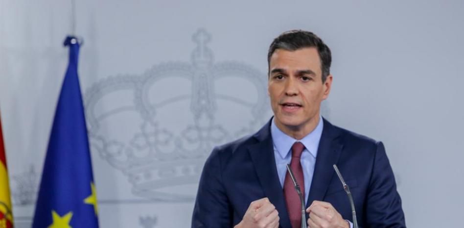 El Gobierno moviliza hasta 117.000 millones para rescatar la economía española