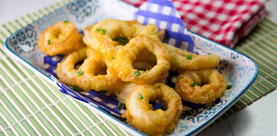 ‘Mira qué bueno’: las ruedas de calamar que puedes preparar con los niños