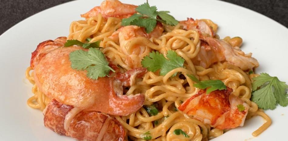 Cómo preparar noodles con bogavante paso a paso
