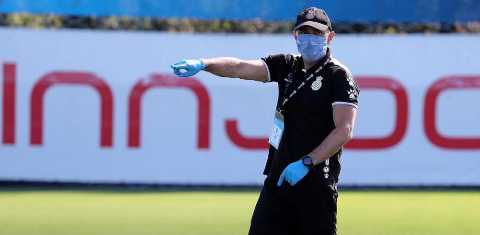 Desde el Espanyol apuntan que hay un “riesgo altísimo” de lesiones