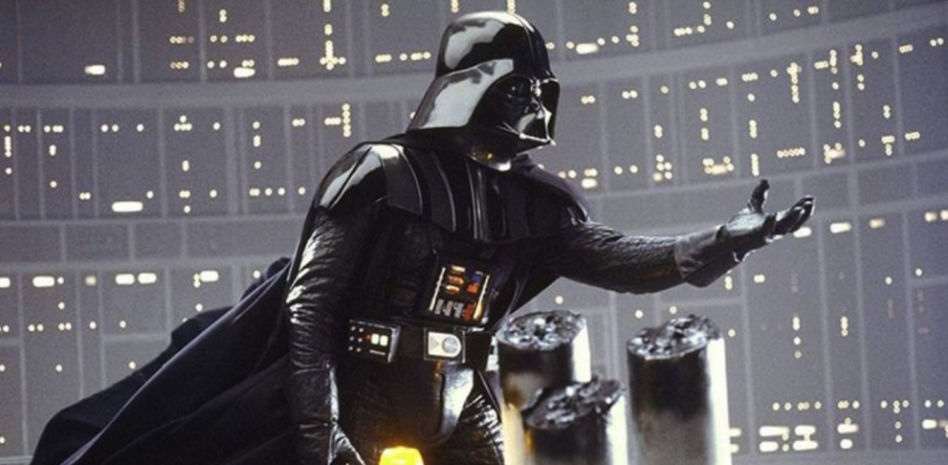 Regalos navideños para amantes del mundo Star Wars: Baby Yoda, espada láser, ...