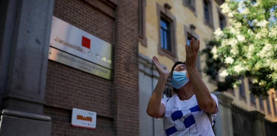 Madrid duplica los positivos por COVID-19 en una semana hasta los 5.000