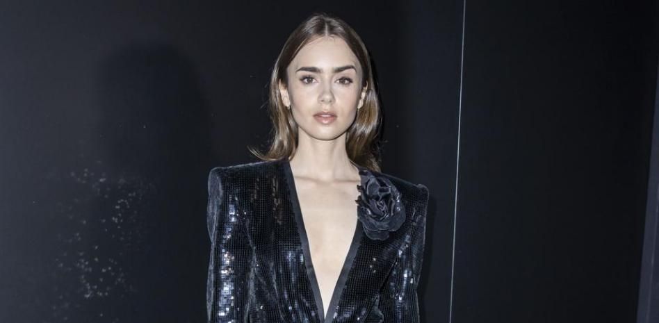 Lily, la hija de Phill Collins, triunfa por méritos propios con ‘Emily in Paris’