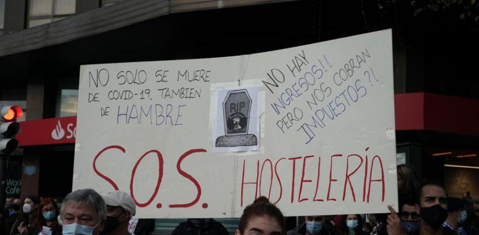 El conmovedor mensaje que una clienta deja al dueño de un bar en Bilbao cerrado tras las nuevas medidas