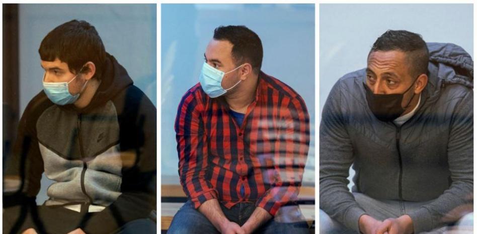 Uno de los acusados por el 17-A se muestra arrepentido y los otros dos se desvinculan