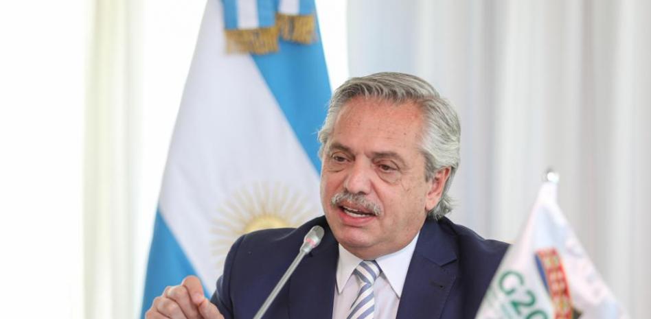 La vacuna de AstraZeneca y Oxford, con una eficacia del 90% dependiendo de la dosis