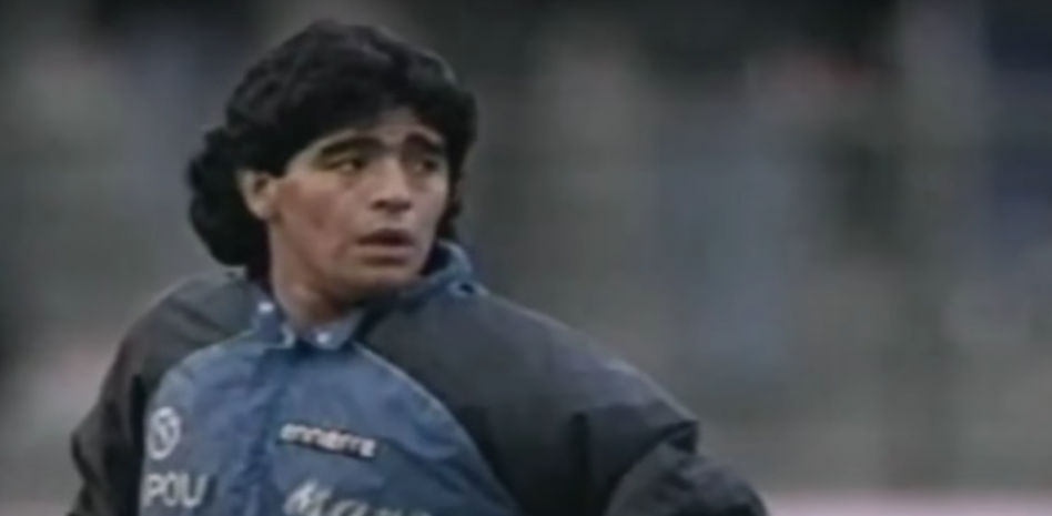Revive el mejor calentamiento de la historia de Maradona a ritmo de ‘Live is life’