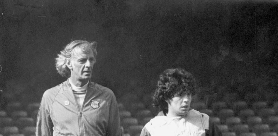 Diez anécdotas poco conocidas de Maradona en el Barcelona