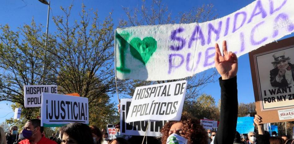 Se producen manifestaciones en la inauguración del hospital Isabel Zendal