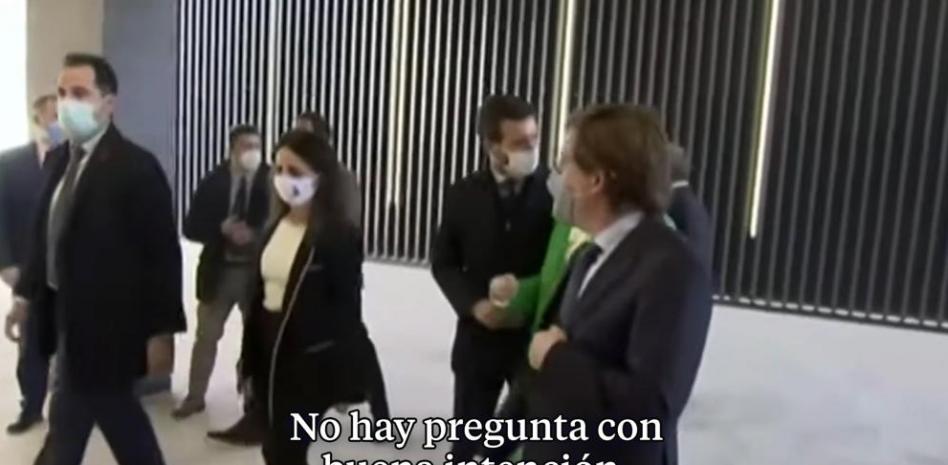 “Ni una con buena intención…”, la crítica de Almeida a los periodistas que captaron los micrófonos