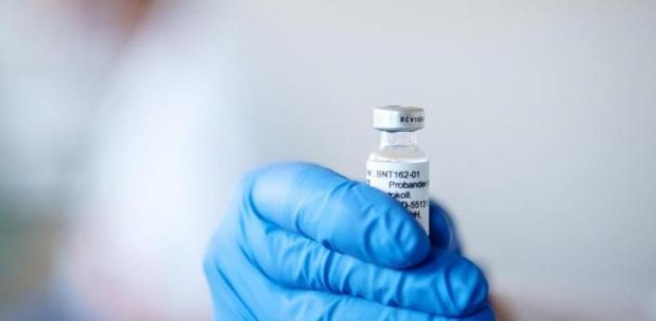 Europa acelera para aprobar la vacuna de la Covid antes de Navidad