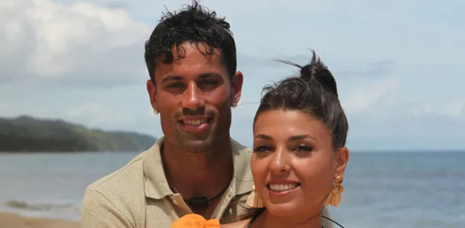 El videoclip de Diego de la Isla de las tentaciones y su beso con Alba