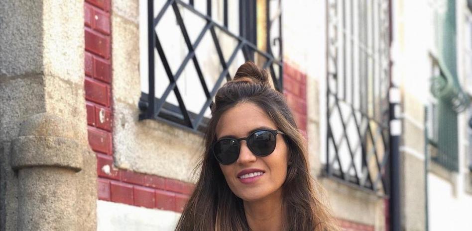 Sara Carbonero y el mensaje de fuerza para superar el cáncer de ovarios con Delafé y las Flores Azules