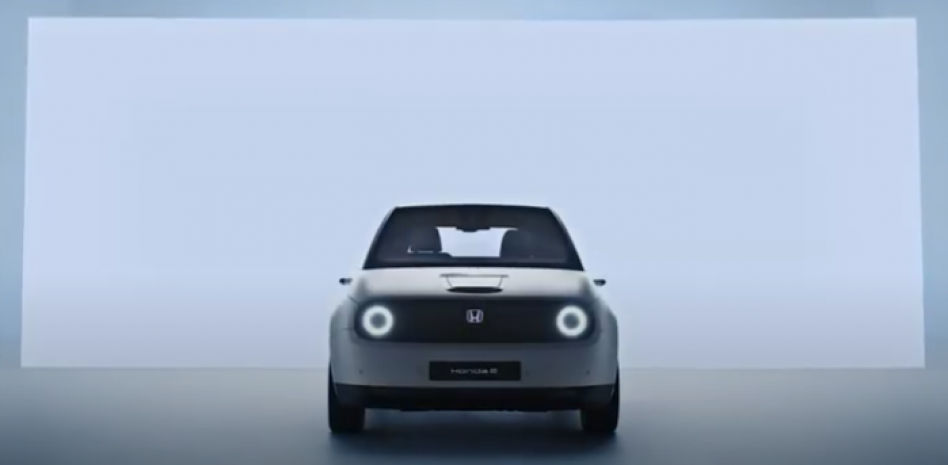 Honda e: echa un vistazo al vehículo eléctrico más premiado