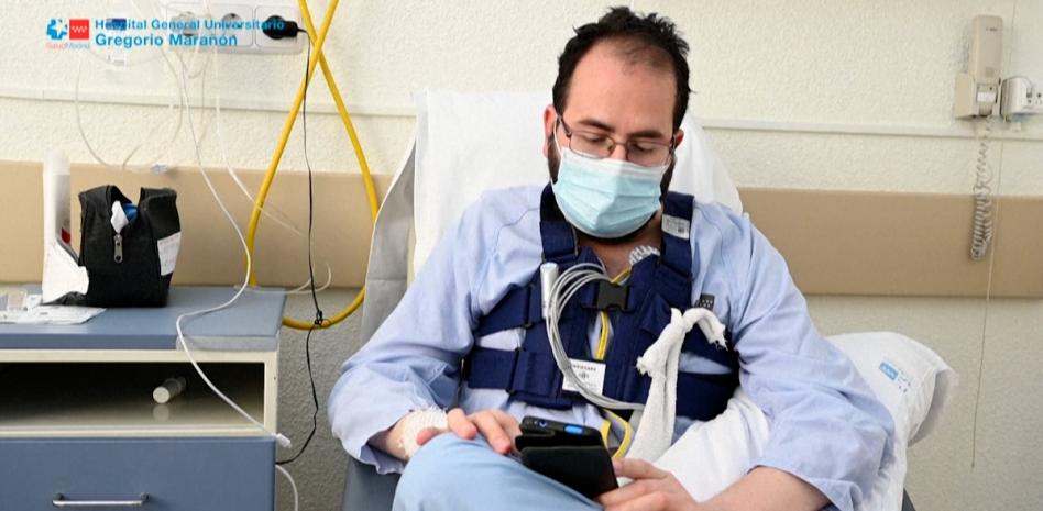 Le trasplantan un corazón y es padre al mismo tiempo y en el mismo hospital