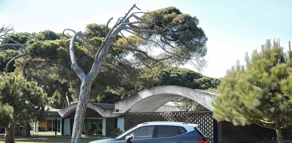 Seat renueva el Arona con mejoras de equipamiento y acabados