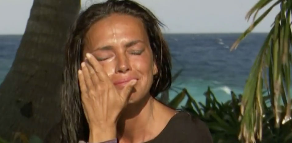 Olga Moreno llora desconsolada por Antonio David Flores