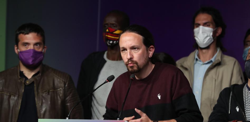 Pablo Iglesias deja todos sus cargos políticos