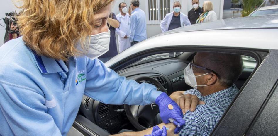 Sanidad utilizará la vacuna de Janssen en las personas de 50 a 59 años