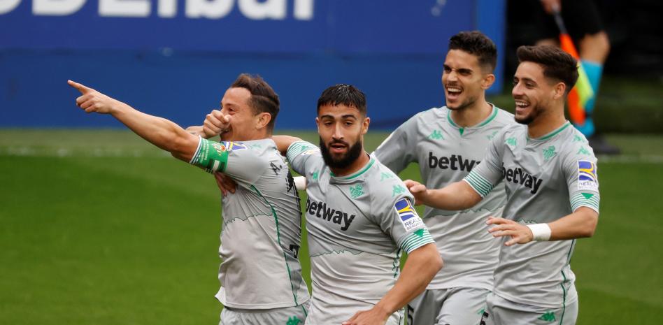 El Eibar rescata un punto de oro contra el Betis