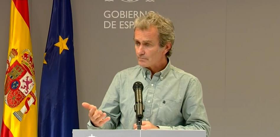 Sanidad estudia que la mascarilla no sea obligatoria al aire libre en junio