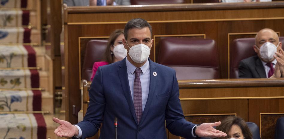 Sánchez acusa a Casado de desleal por tratar de derribar al Gobierno ante la crisis con Marruecos