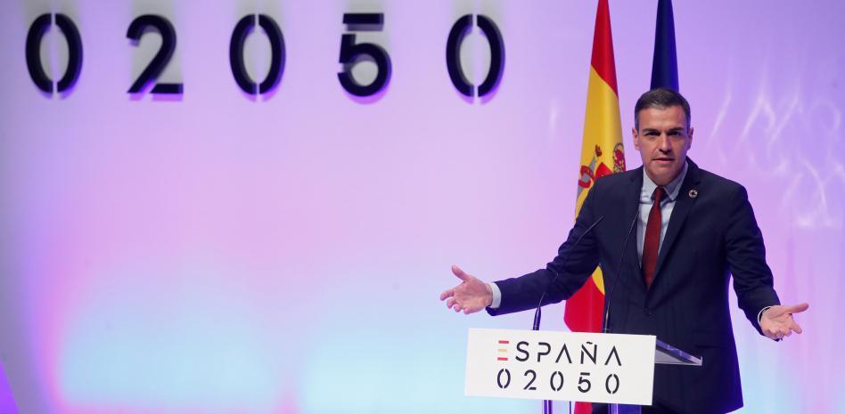 Así es el plan de Sánchez: apuesta por elevar la presión fiscal del 35% al 43% del PIB