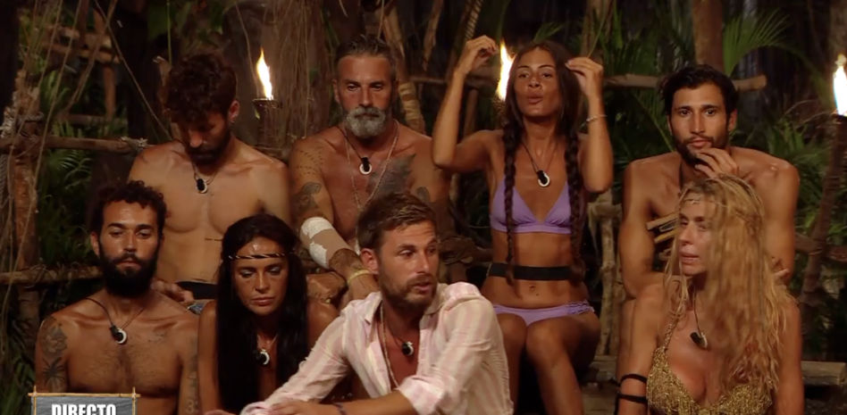 Tom niega que haya querido volver con Melyssa antes de entrar en 'Supervivientes'