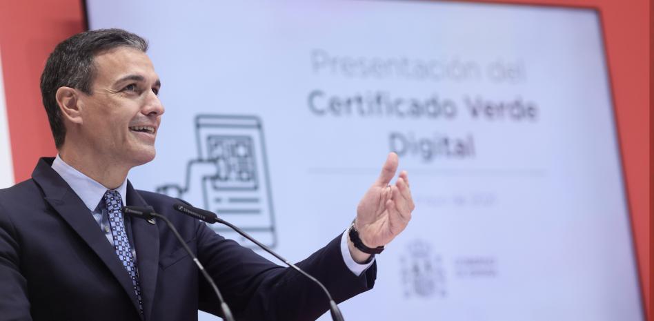 España permitirá la entrada sin PCR a turistas de Reino Unido el próximo lunes