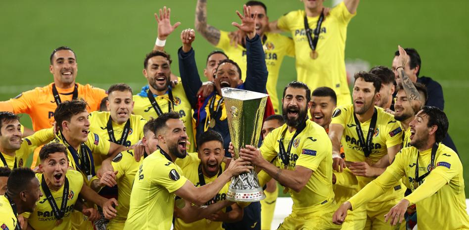 El Villarreal se proclama campeón de la Europa League tras vencer al Manchester United en los penaltis
