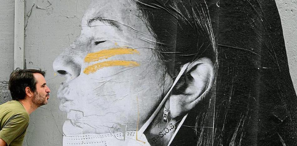 Ultimátum de las autonomías: sin mascarillas al aire libre el 1 de julio