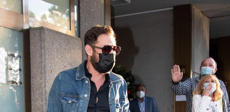 Antonio David Flores se presenta por sorpresa en el tanatorio de Mila Ximénez