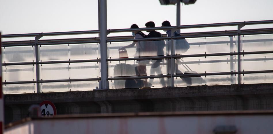 La dura carta de una docente de algunos alumnos del macrobrote: "Han ido al encuentro de la muerte"