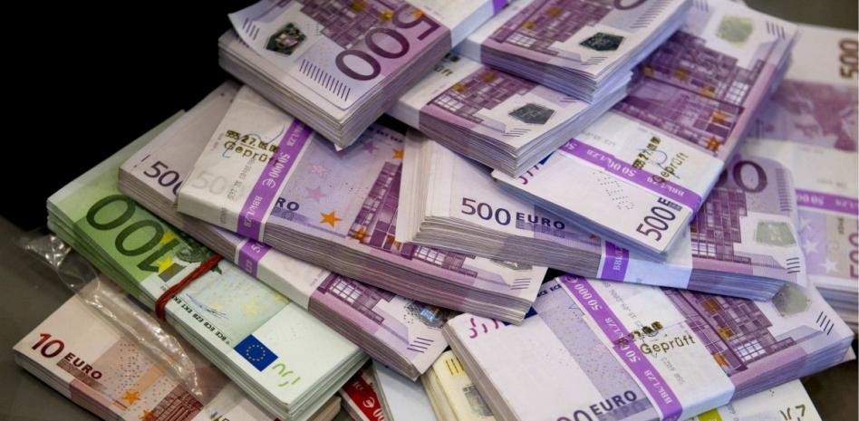 Una familia recibe por accidente 42.000 millones de euros en su cuenta bancaria