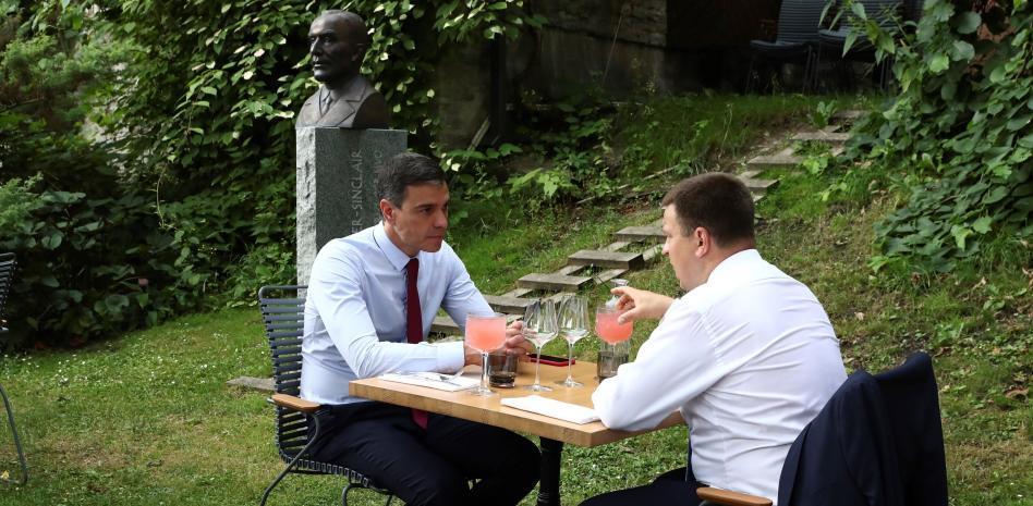 Sánchez zanja la guerra de la carne en el Gobierno: "Un chuletón es imbatible"