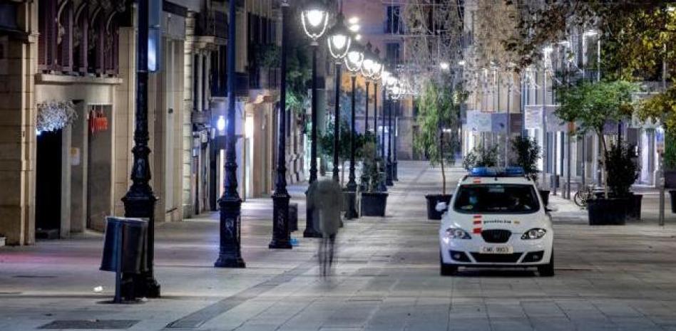 ¿Cómo funciona el nuevo toque de queda en Catalunya?