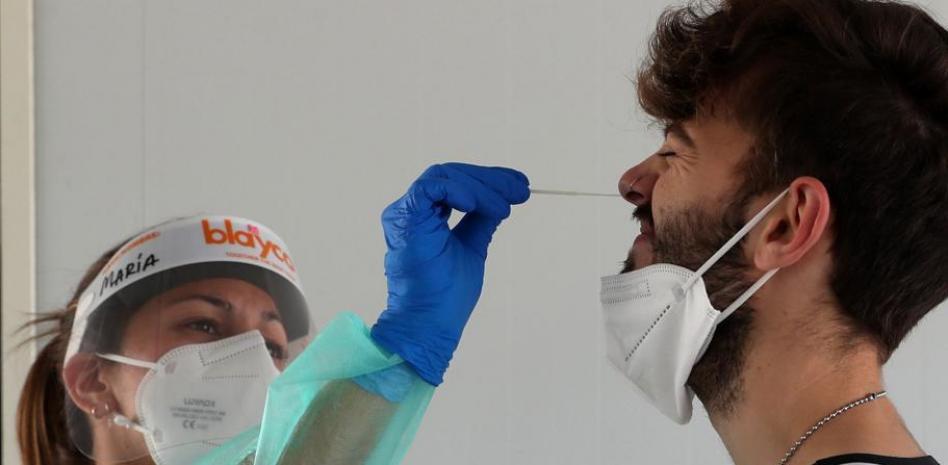 Alerta por el elevado número de casos de covid persistente en adultos jóvenes