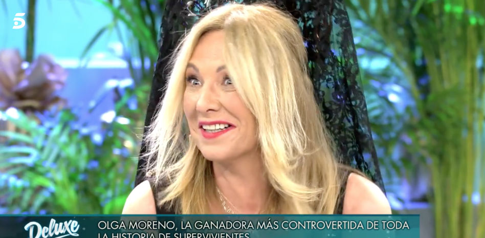 Belén Rodríguez, de luto, carga contra Olga Moreno en ‘Domingo Deluxe': “Hay que tener poca dignidad”