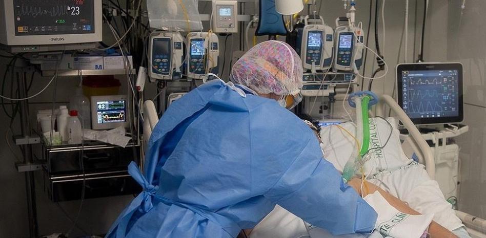 Las cifras de la quinta ola: 500.000 contagios y 419 muertos