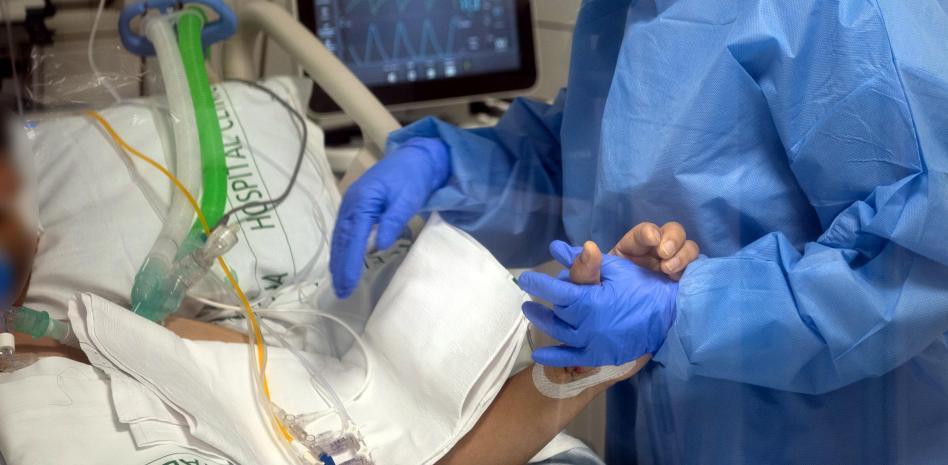 El 73% de los ingresados en la uci en julio en Catalunya no estaba vacunado